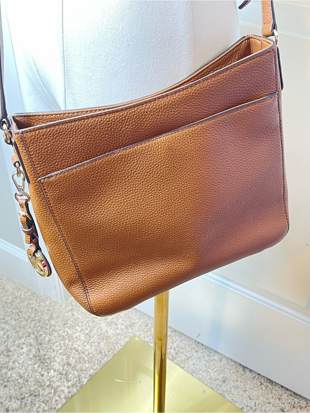 Michael Kors crossbody bag in brown - Picture 5 of 12